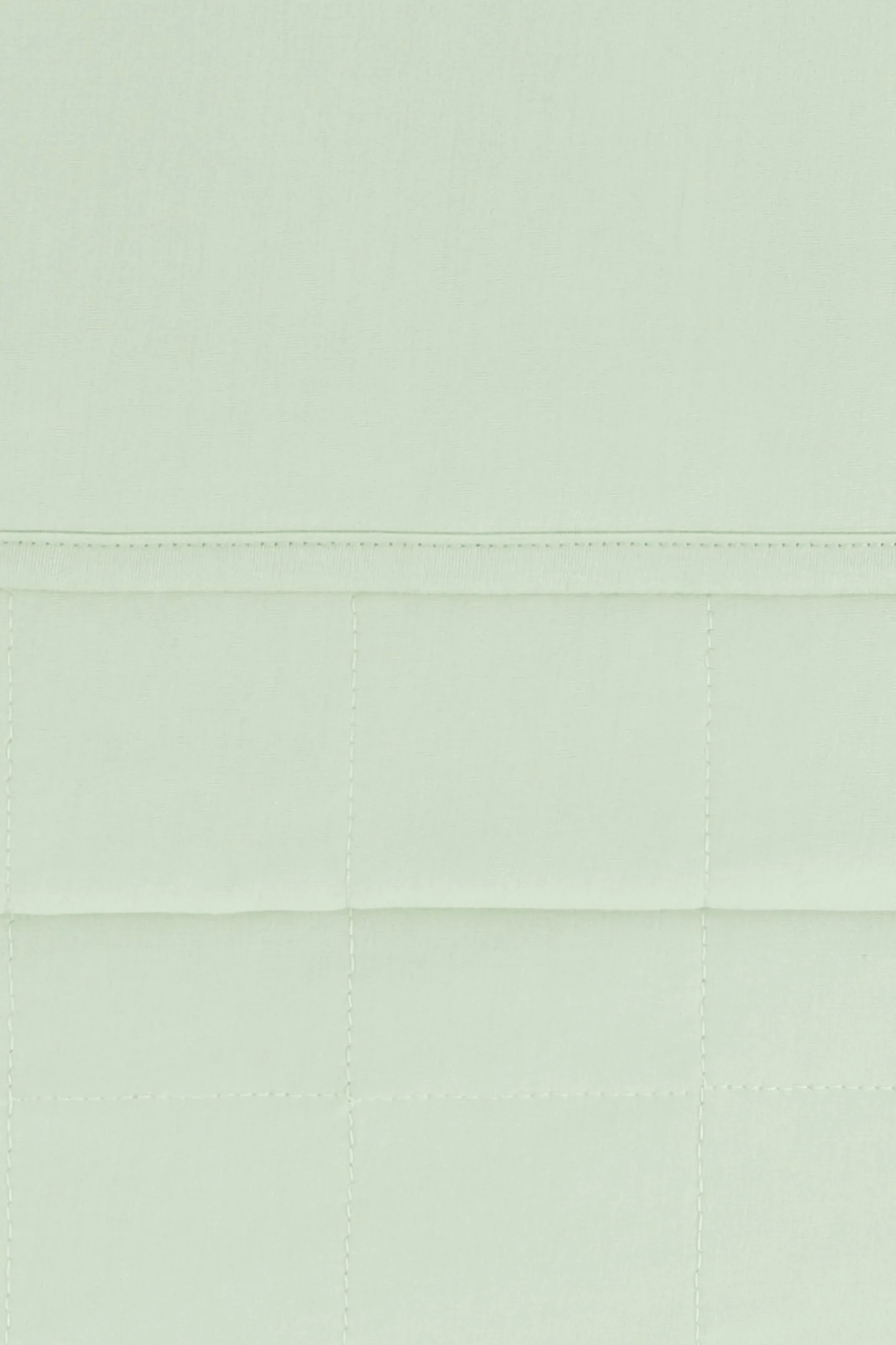 Adult Quilted Blanket in Basil 1.0