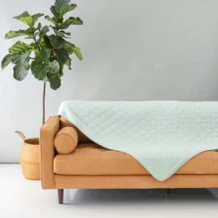 Adult Quilted Blanket in Sage 2.5
