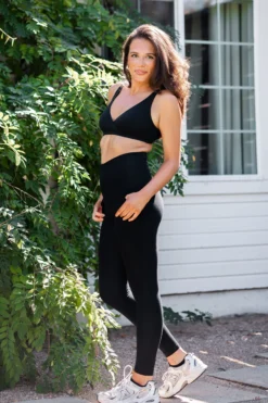 Bamboo Flex Women’s Leggings in Midnight