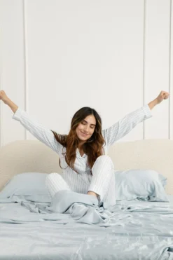 Bamboo Sateen Sheet Set in Ice