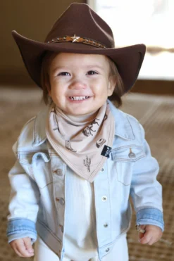 Bib in Classic Cowboy