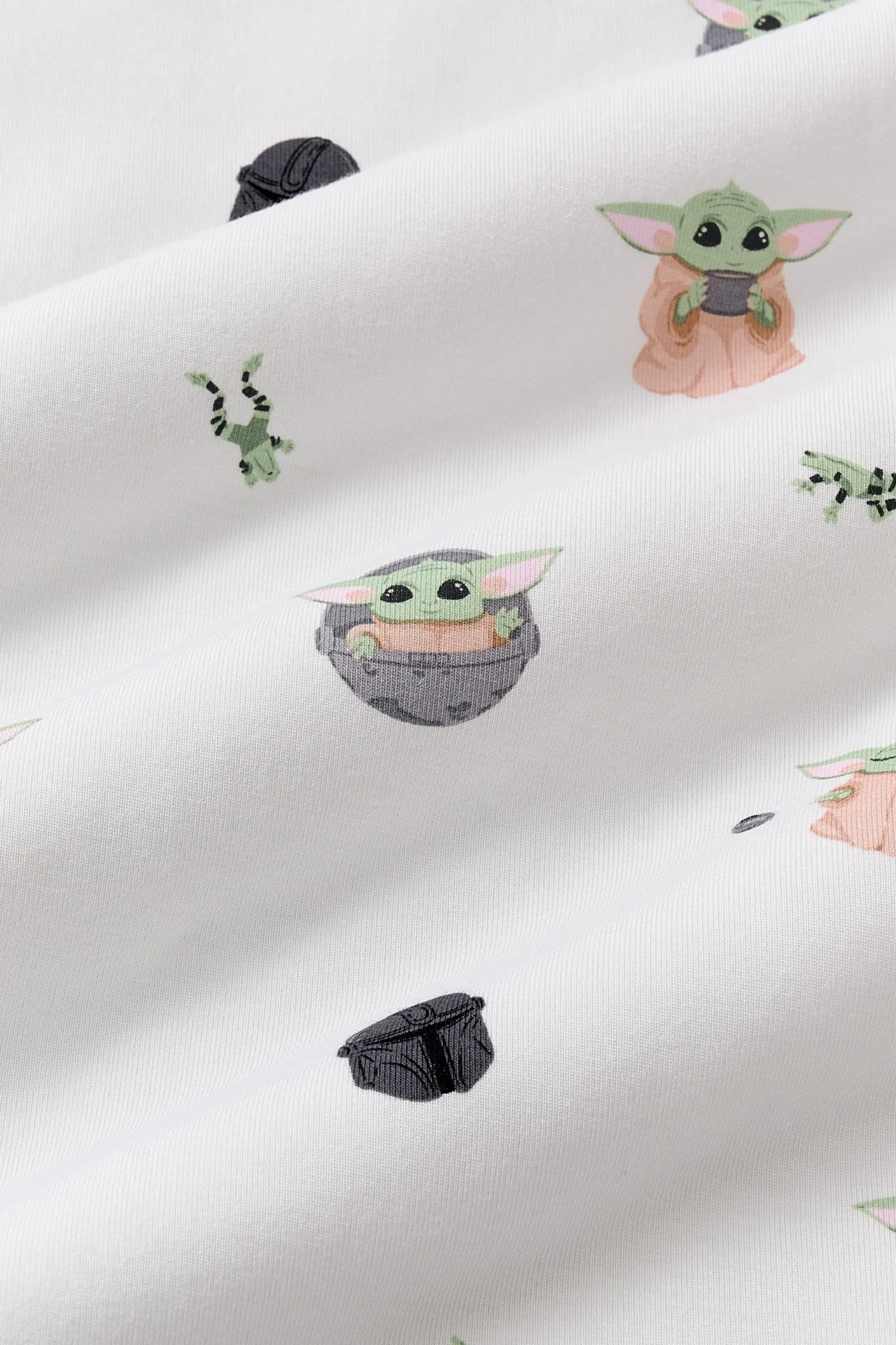 Change Pad Cover in Grogu™