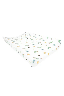 Change Pad Cover in The Very Hungry Caterpillar™ and Friends