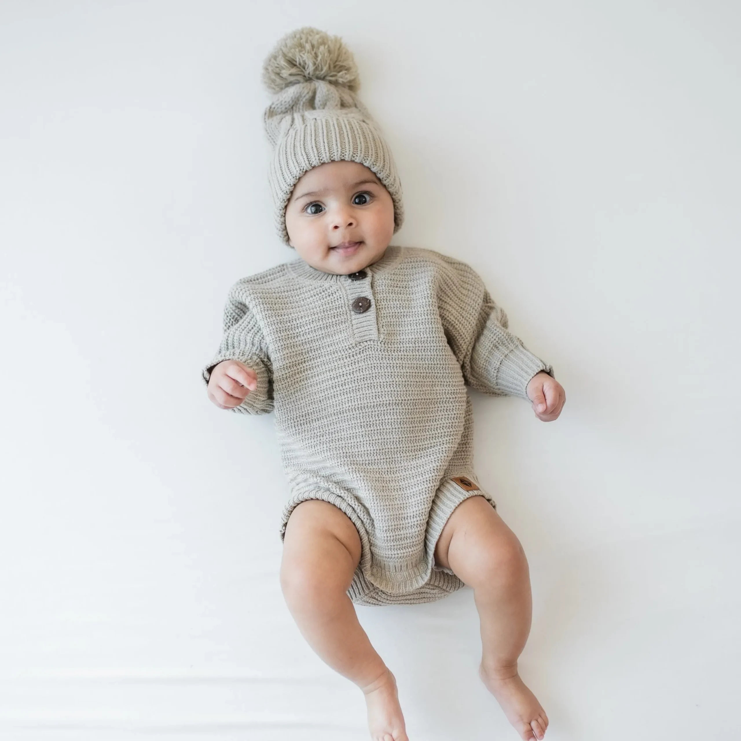 Chunky Cable Knit Beanie in Almond