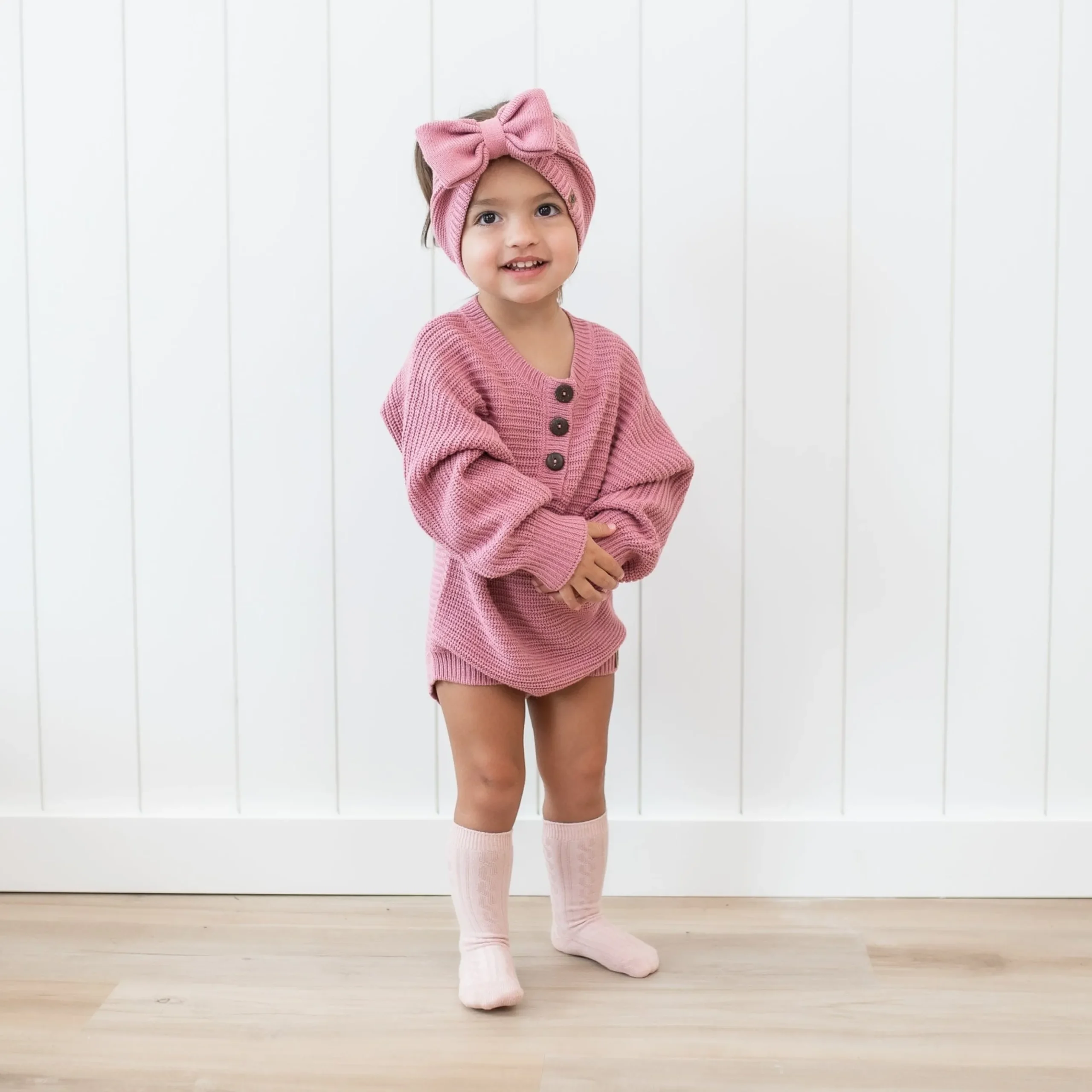 Chunky Knit Bow Headband in Apple Blossom