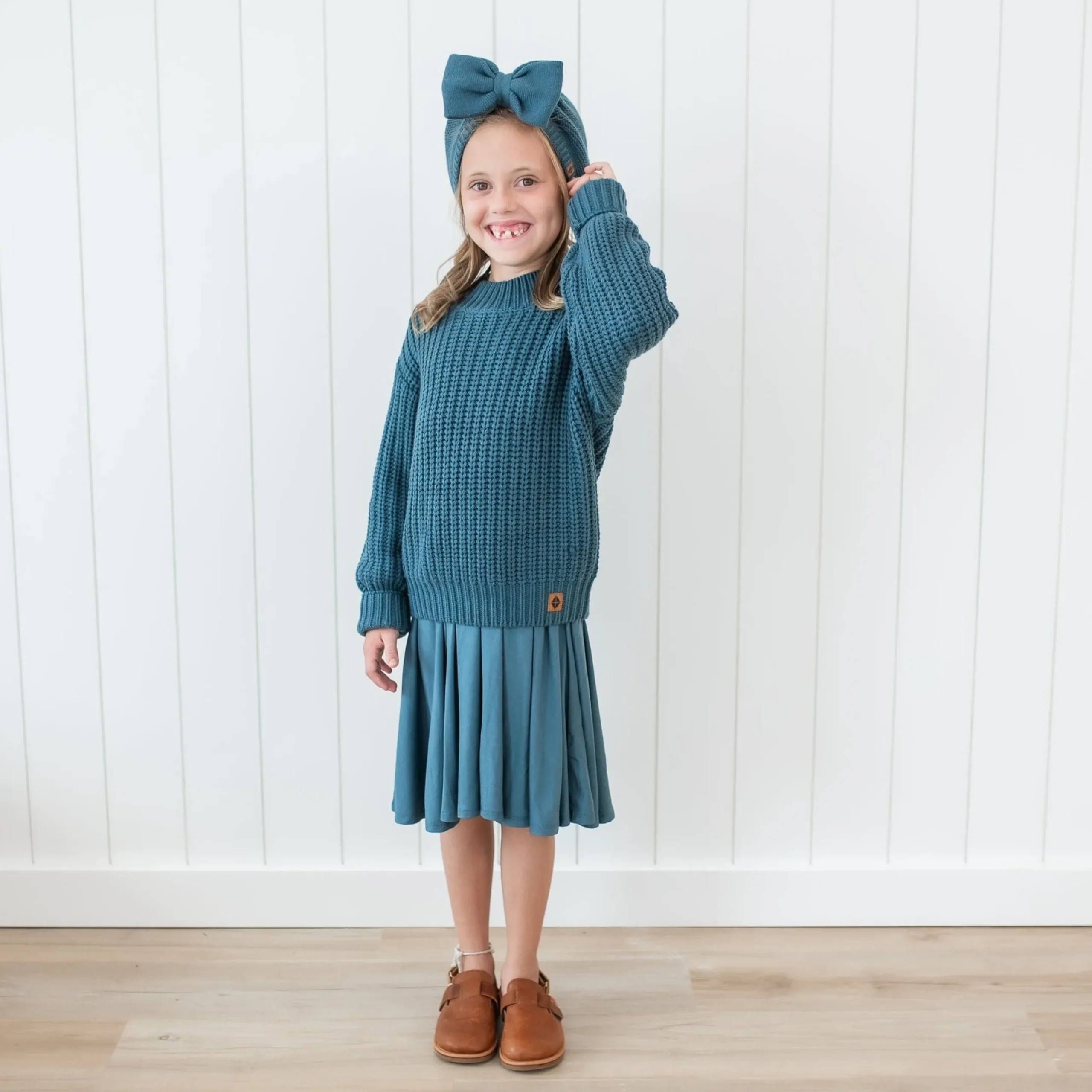 Chunky Knit Bow Headband in Atlantic