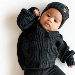 Chunky Knit Ribbed Beanie in Midnight