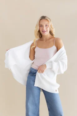 Chunky Knit Women's Oversized Cardigan in Cloud