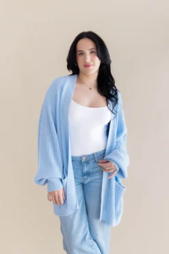 Chunky Knit Women's Oversized Cardigan in Breeze