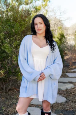 Chunky Knit Women's Oversized Cardigan in Breeze