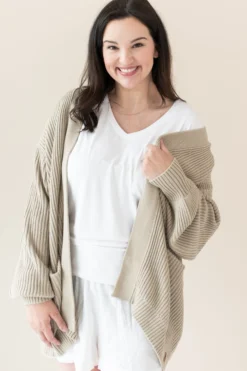 Chunky Knit Women's Oversized Cardigan in Almond