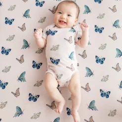 Crib Sheet in Blush Butterfly