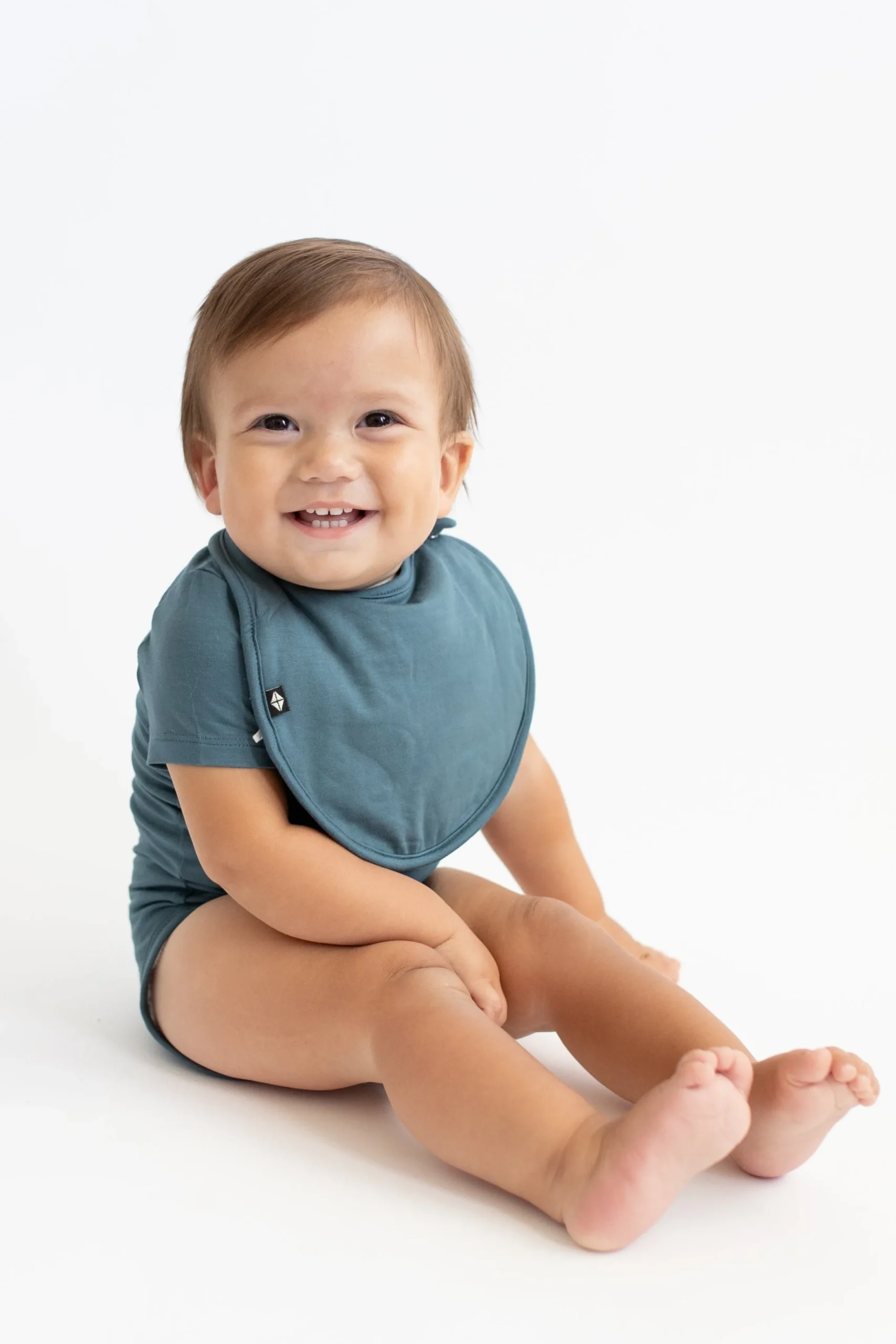 Cushy Bib in Atlantic