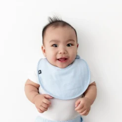 Cushy Bib in Breeze