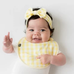Cushy Bib in Gingham Chamomile