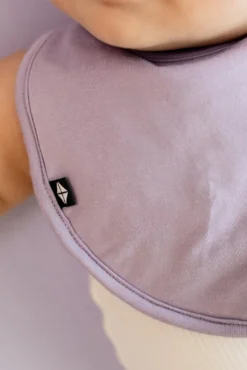 Cushy Bib in Taro