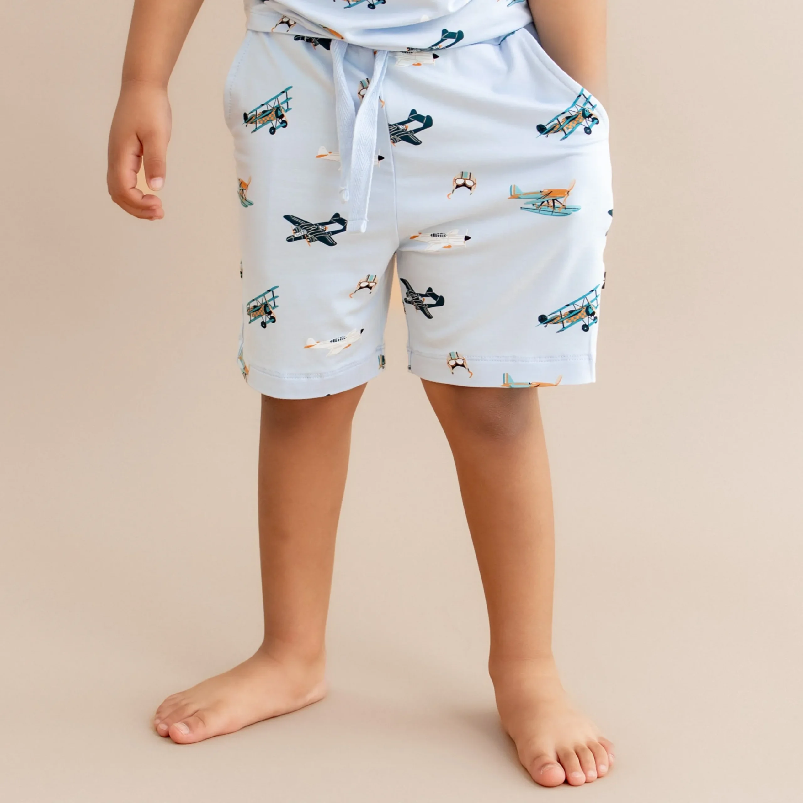 Drawstring Short in Take Off