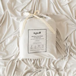 Fitted Sheet with Pillowcases in Oat