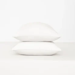 Fitted Sheet with Pillowcases in Cloud