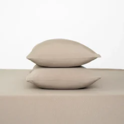 Fitted Sheet with Pillowcases in Almond