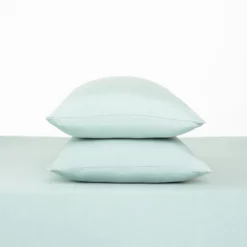 Fitted Sheet with Pillowcases in Sage