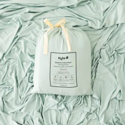Fitted Sheet with Pillowcases in Sage