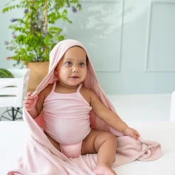 Hooded Bath Towel in Blush