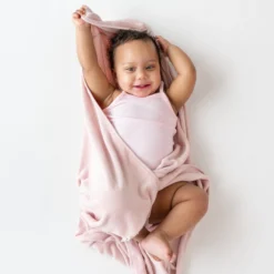 Hooded Bath Towel in Blush
