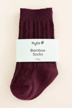 Knee High Socks in Burgundy