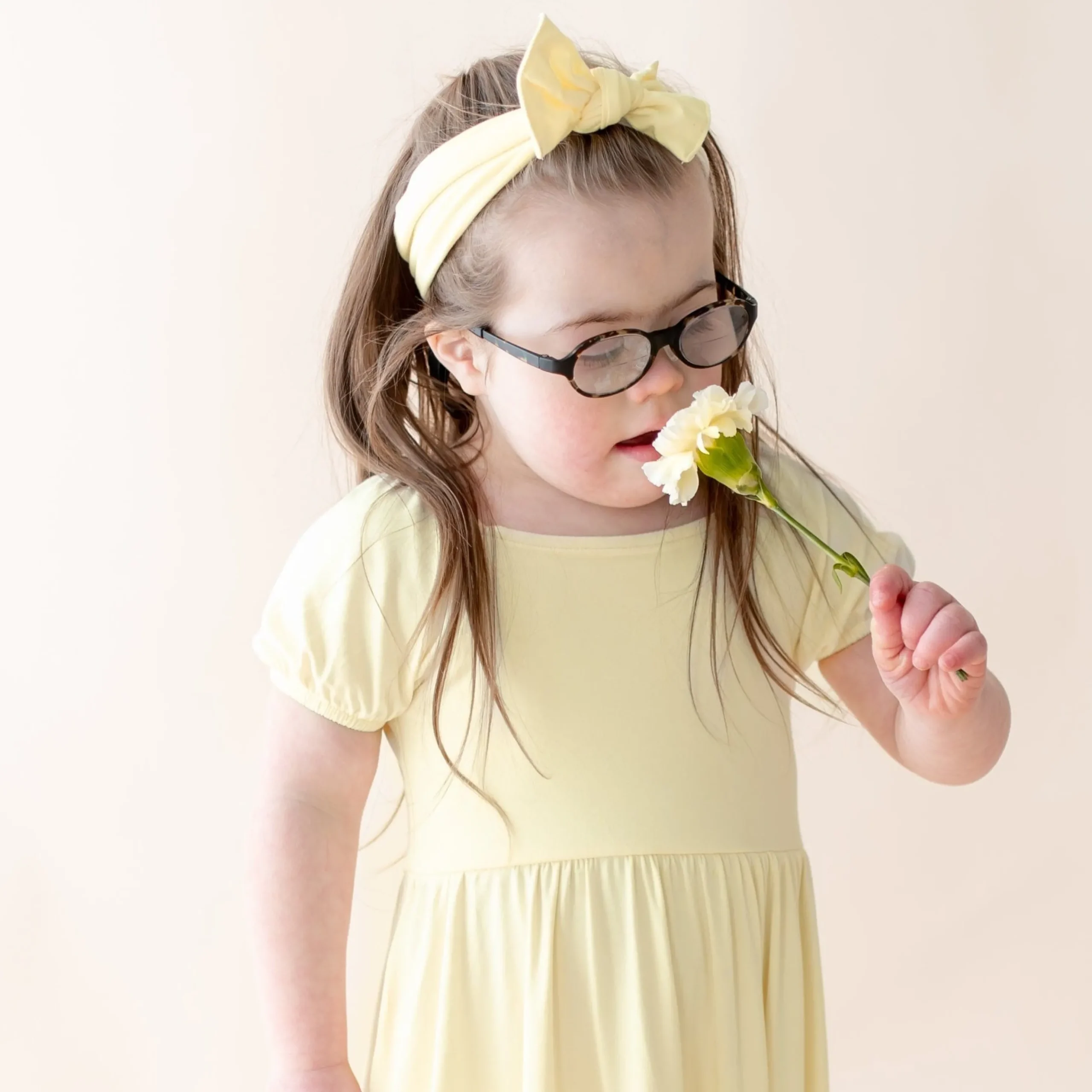 Knotted Bow Headband in Chamomile