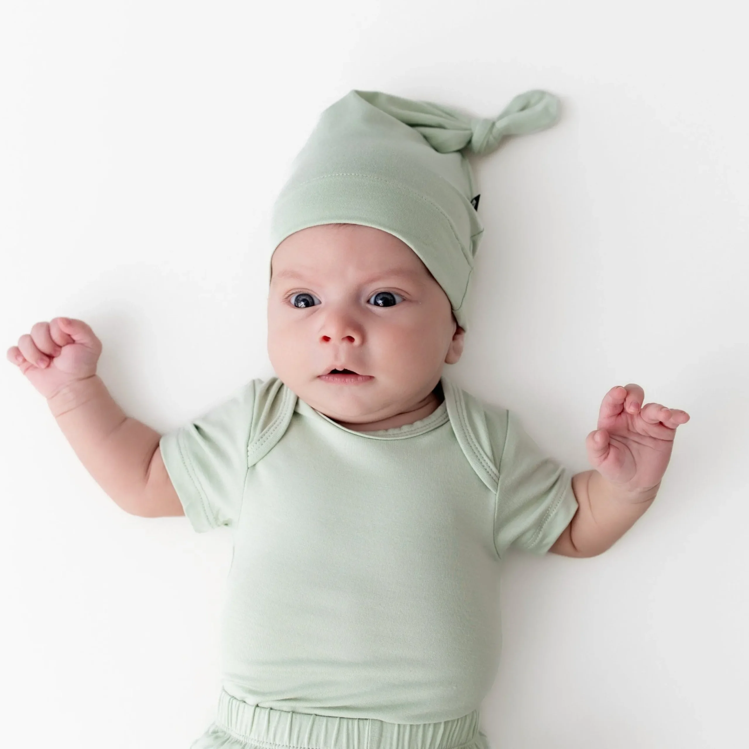 Knotted Cap in Basil