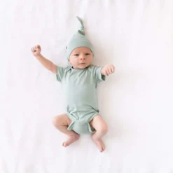 Knotted Cap in Sage