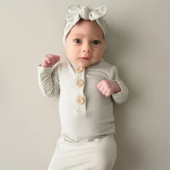 Knotted Gown with Bow Set in Oat