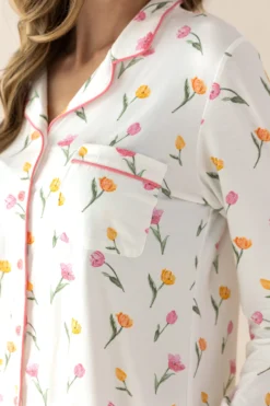Long-Sleeved Women's Pajama Set in Tulip