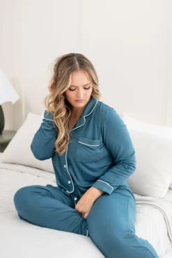Long-Sleeved Women's Pajama Set in Atlantic with Cloud Trim