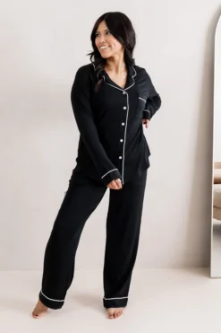 Long-Sleeved Women's Pajama Set in Midnight with Cloud Trim