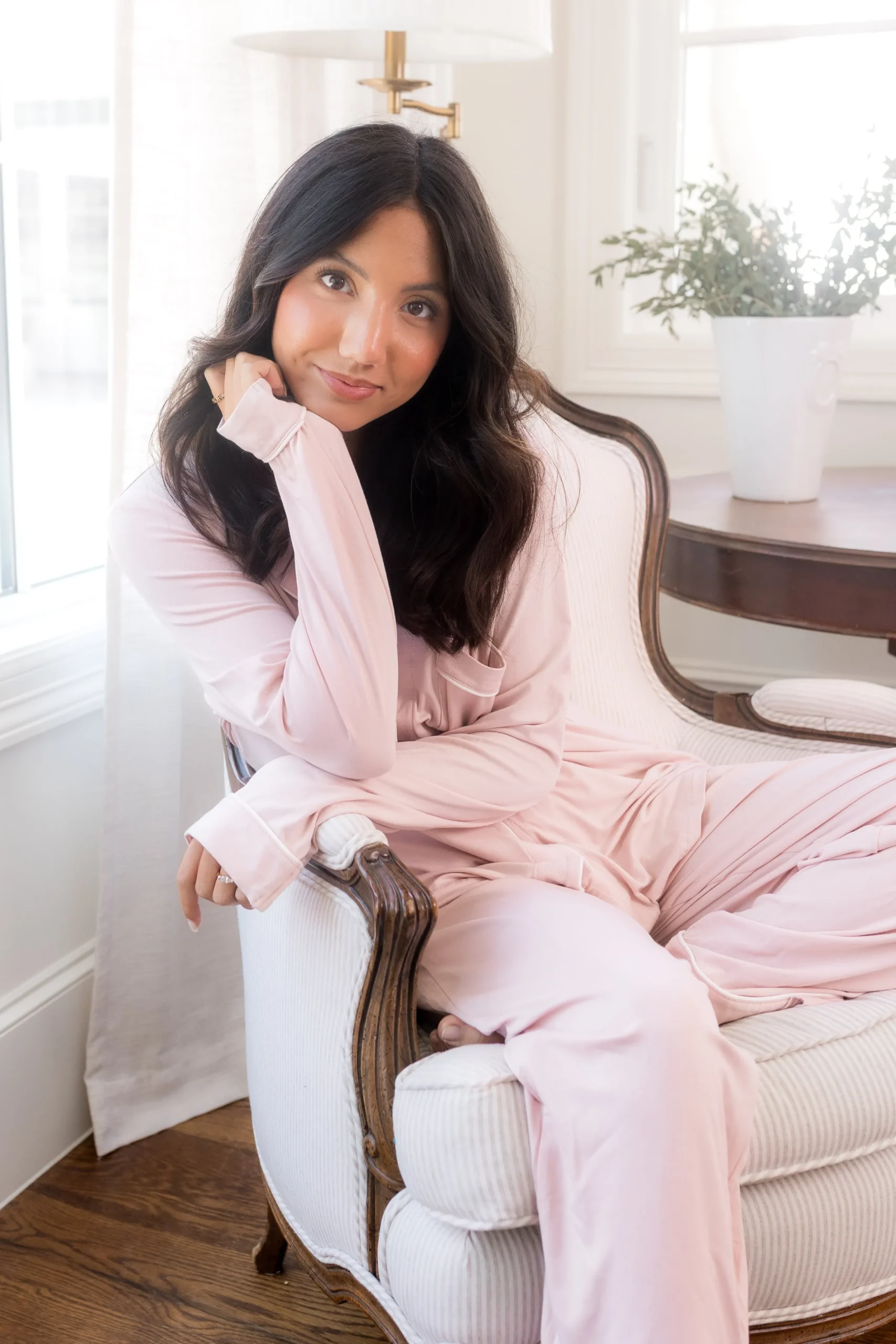Long-Sleeved Women's Pajama Set in Blush with Cloud Trim