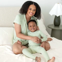 Long Sleeve Pajamas in Basil