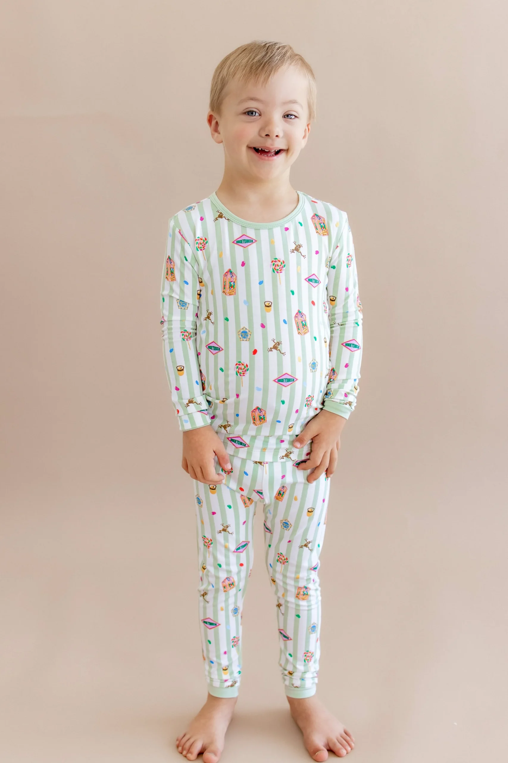 Long Sleeve Pajamas in Honeydukes