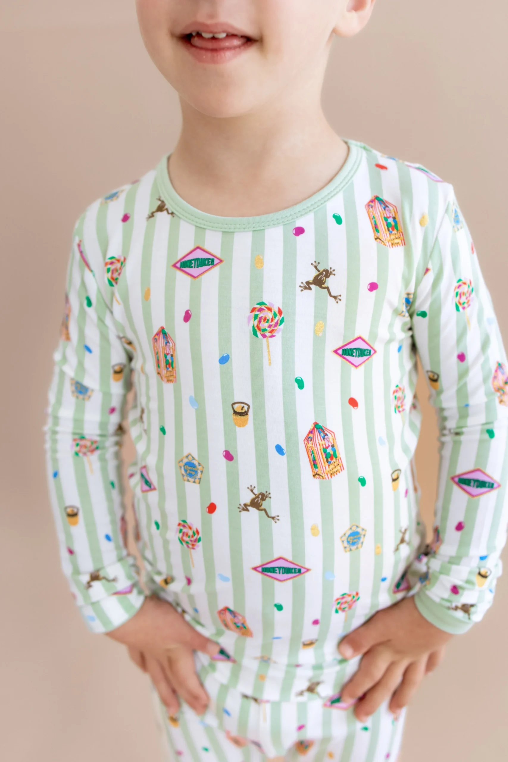 Long Sleeve Pajamas in Honeydukes