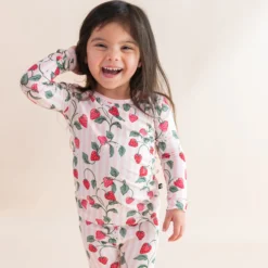 Long Sleeve Pajamas in Strawberry Fields