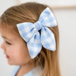 Medium Alligator Clip Bow in Gingham Breeze