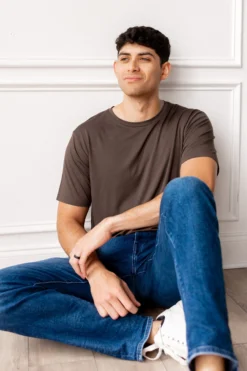 Men's Crew Neck Tee in Espresso