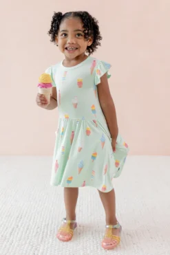 Pocket Dress in Mint Ice Cream
