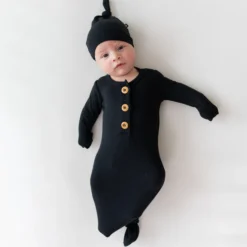 Ribbed Knotted Gown with Hat Set in Midnight