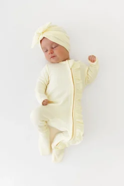 Ribbed Ruffle Zipper Footie in Chamomile