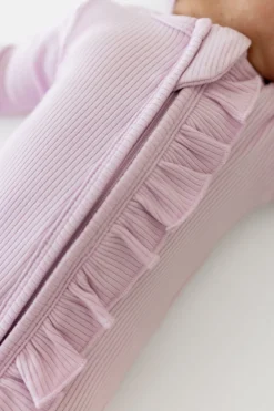 Ribbed Ruffle Zipper Footie in Thistle