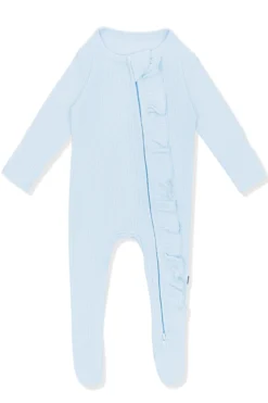 Ribbed Ruffle Zipper Footie in Breeze