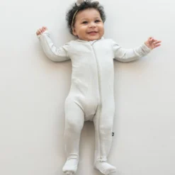 Ribbed Zipper Footie in Oat