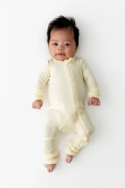 Ribbed Zipper Romper in Chamomile